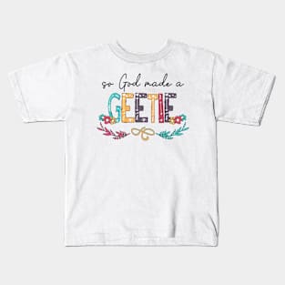 So God Made A Geetie Happy Mother's Day Kids T-Shirt